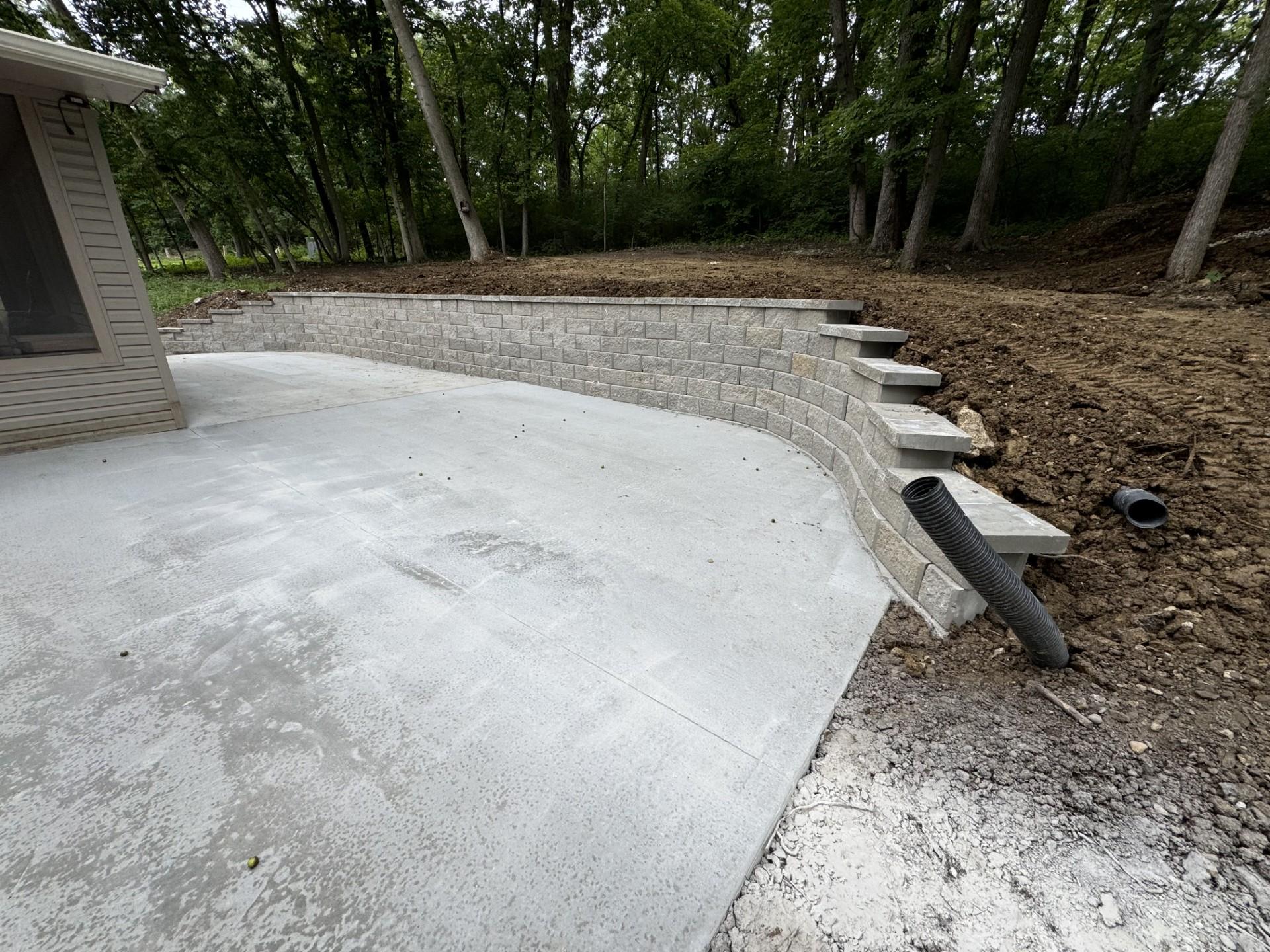 DG Lawnscaping gallery image 2