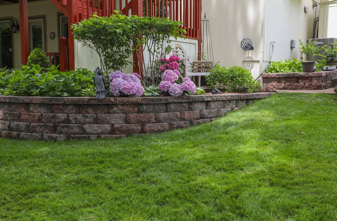 Green Seasons Lawn & Tree Service gallery image 2