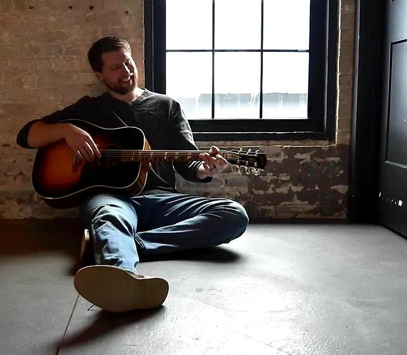 Live Music: Derek James  header image