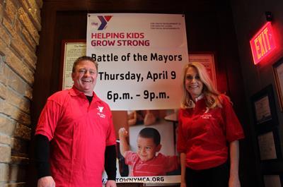 Lombard-Villa Park Mayors Battle to Benefit Y Charity gallery image 1