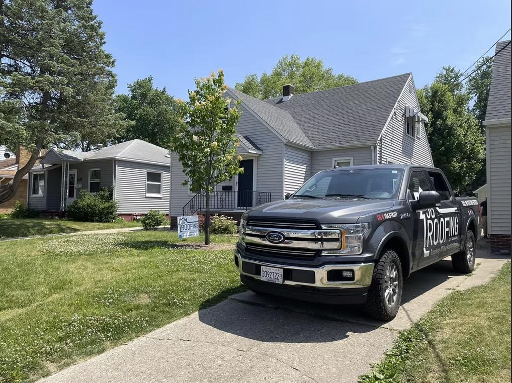 JG Roofing and Company header image