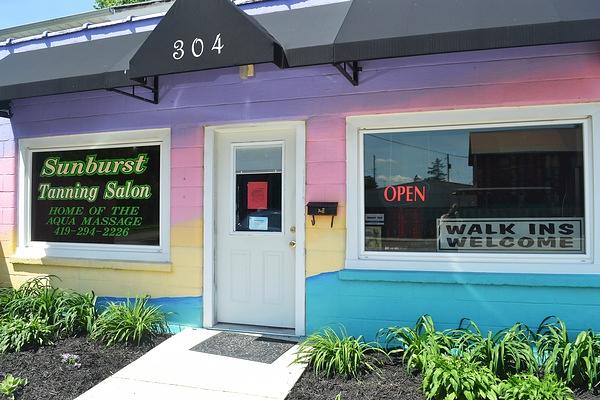 Sunburst Tanning Salon gallery image 2