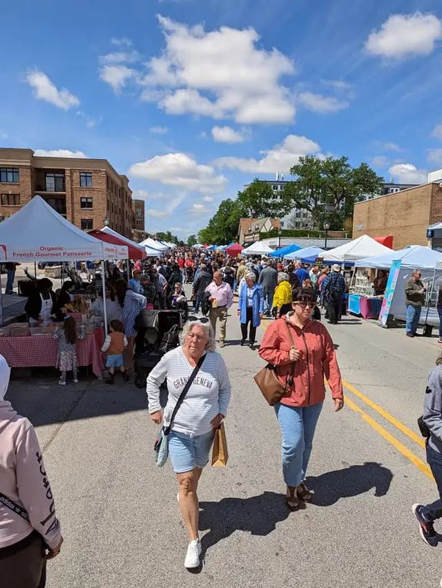 Arts & Craft Fair community photo 5