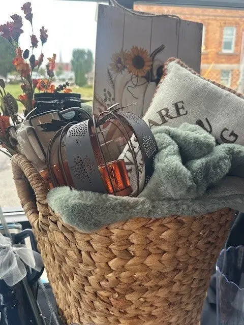 Holiday market gift basket