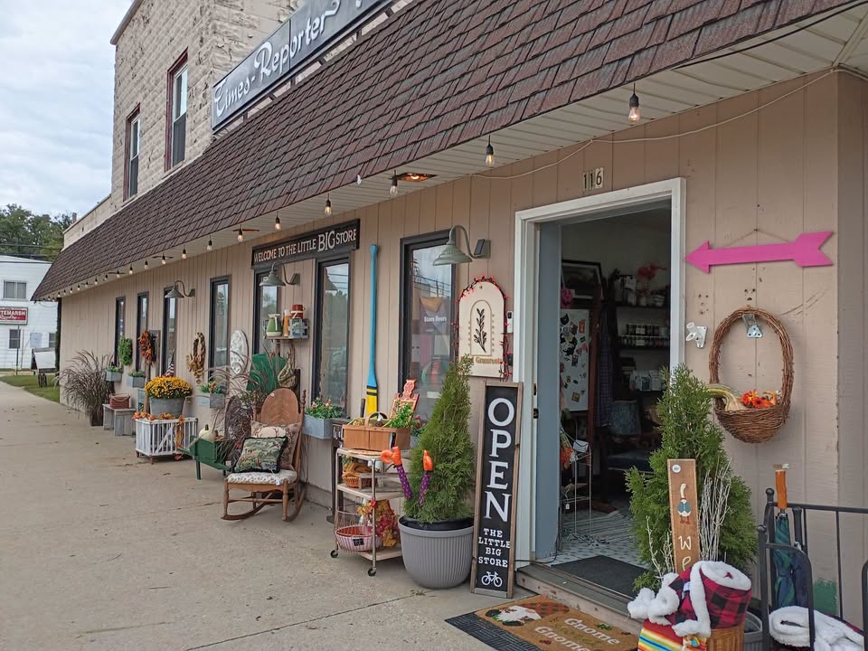 4th Anniversary and Vintage Shop Hop header image