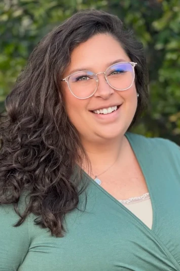 Leah Andrews portrait