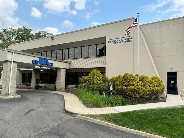 MedVet Associates Ltd. logo