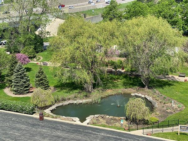 Lexington Square Retirement Community gallery image 2