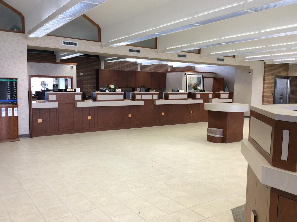 Iowa Trust & Savings Bank gallery image 4