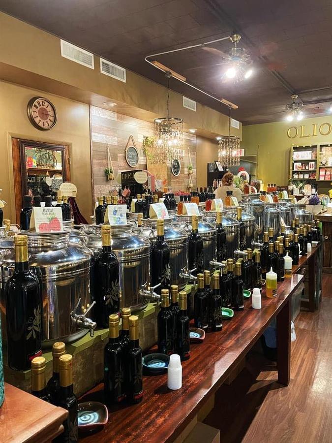 Olio and Vino gallery image 1