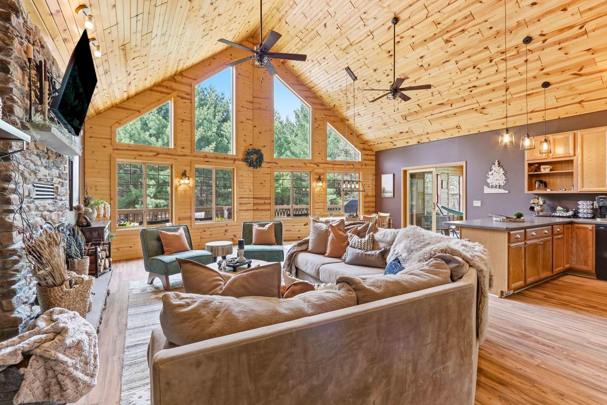 Clear Trail Properties gallery image 5
