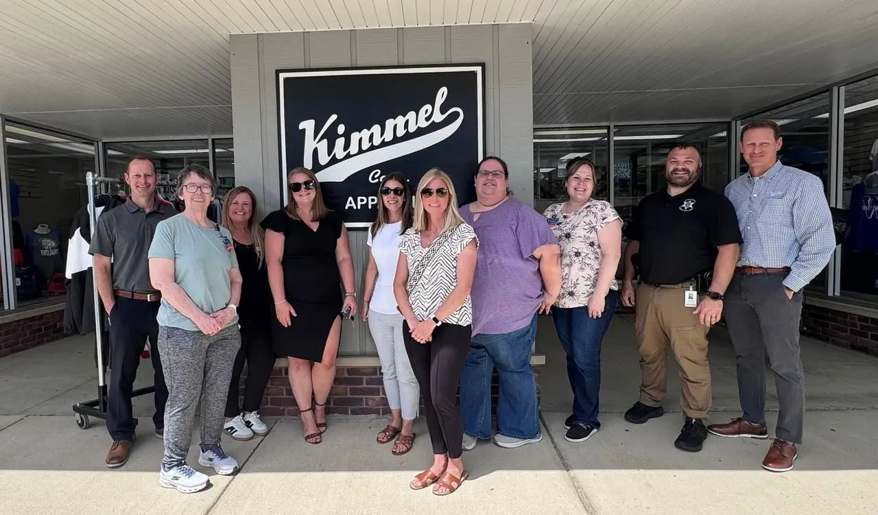 Leadership Wyandot class gathered during a Kimmel Corporation site visit