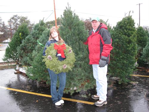 Tri-Town YMCA Tree & Wreath Sale 11/25 - 12/18 header image