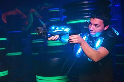 Summer UNLIMITED Attractions Wristband gallery image 1