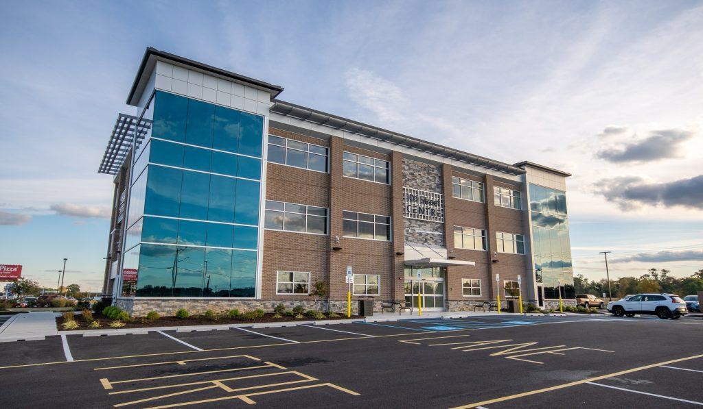 Silicato Commercial Realty & Development gallery image 3