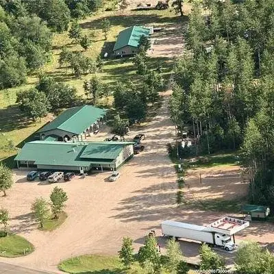 Ponderosa Pines Pub, Eatery and Campground in Adams County