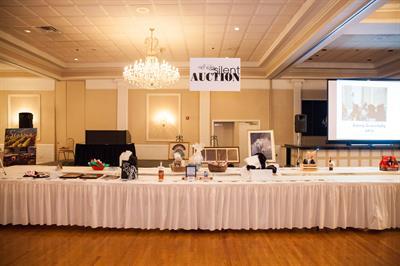DSCC's 6th Annual Aging Gracefully Wine Tasting & Benefit Auction gallery image 3