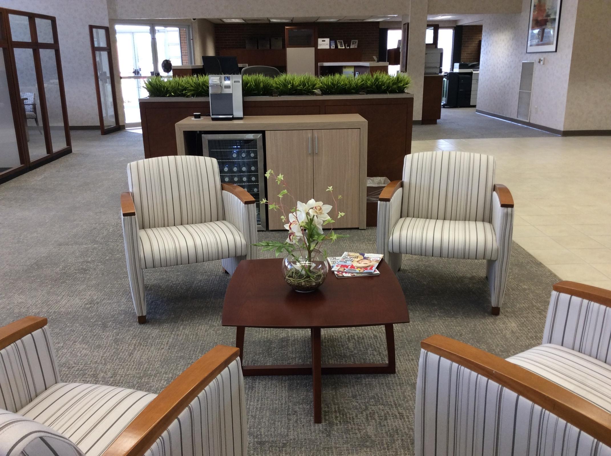 Iowa Trust & Savings Bank gallery image 2