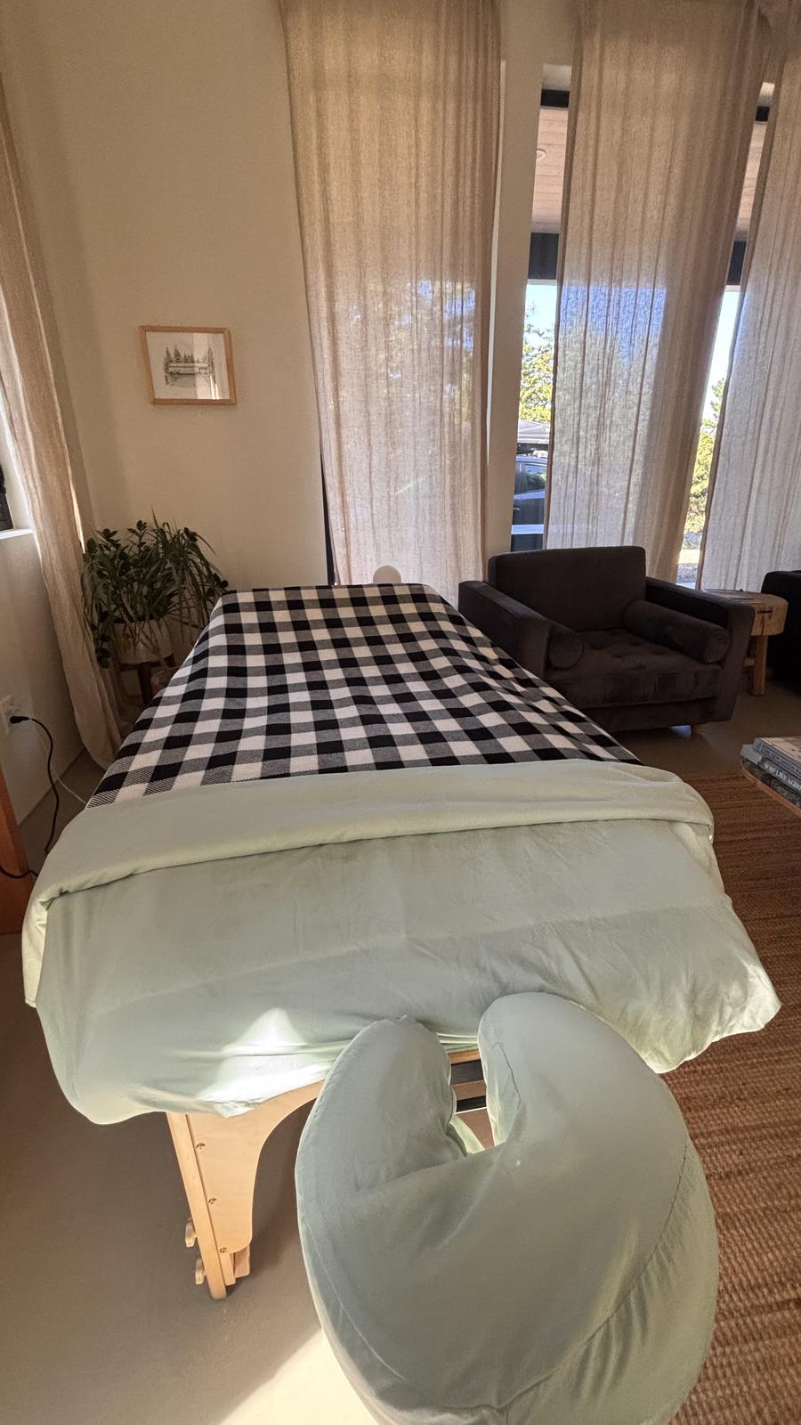 Realize Relaxation Massage gallery image 2