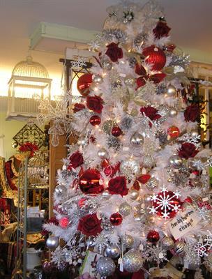 Holiday Open House gallery image 4