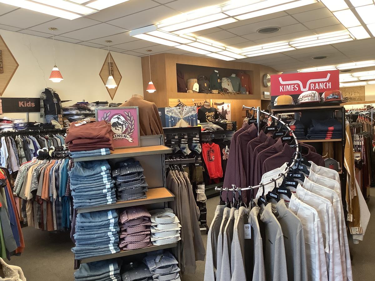 Jim Irelan Men's Wear gallery image 2