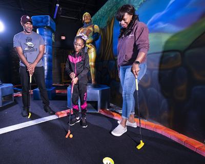 Dads Play Miniature Golf FREE on Father's Day gallery image 1