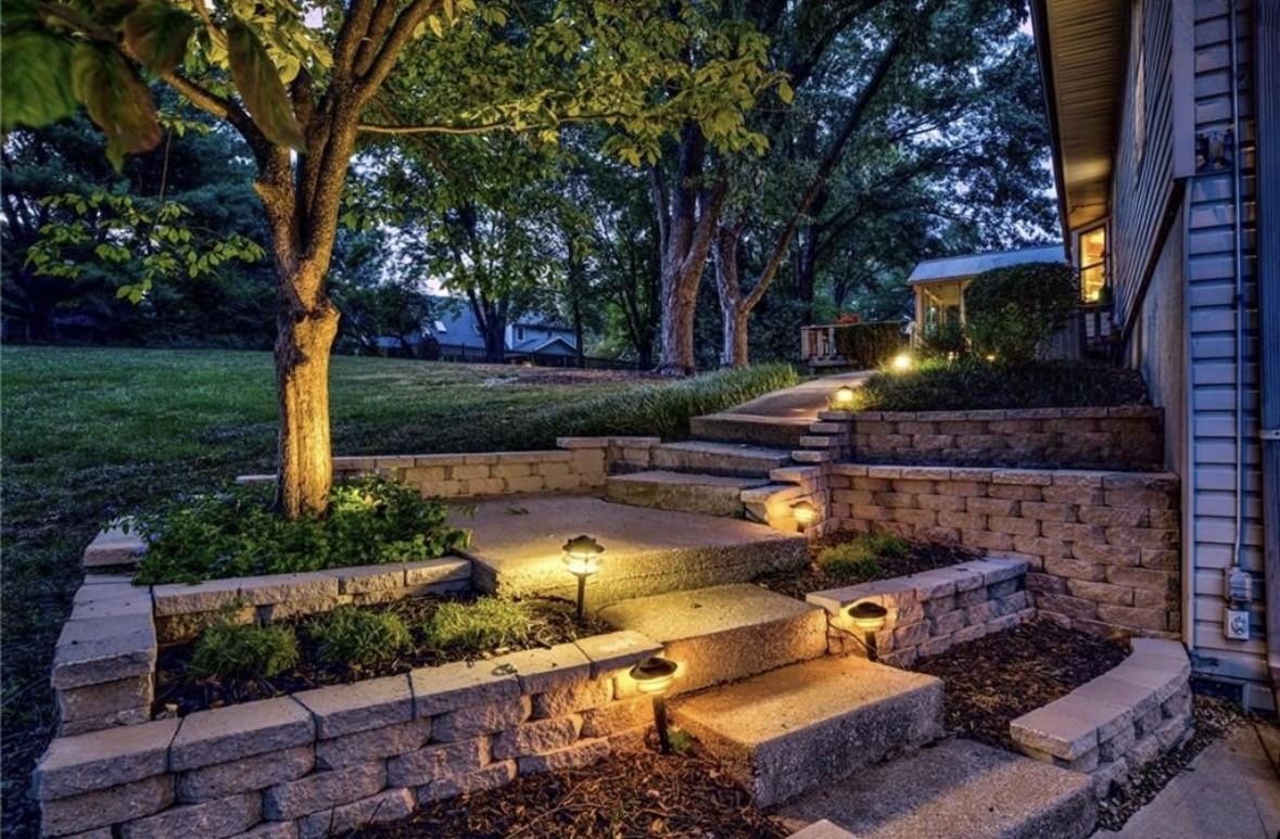 DG Lawnscaping gallery image 3