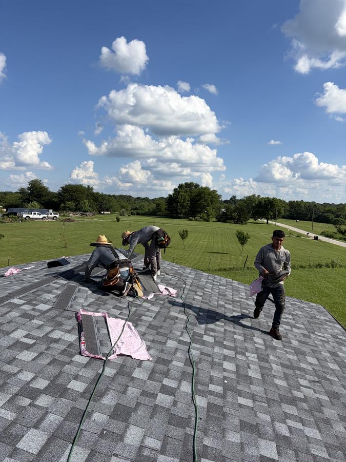Bull Run Roofing gallery image 2