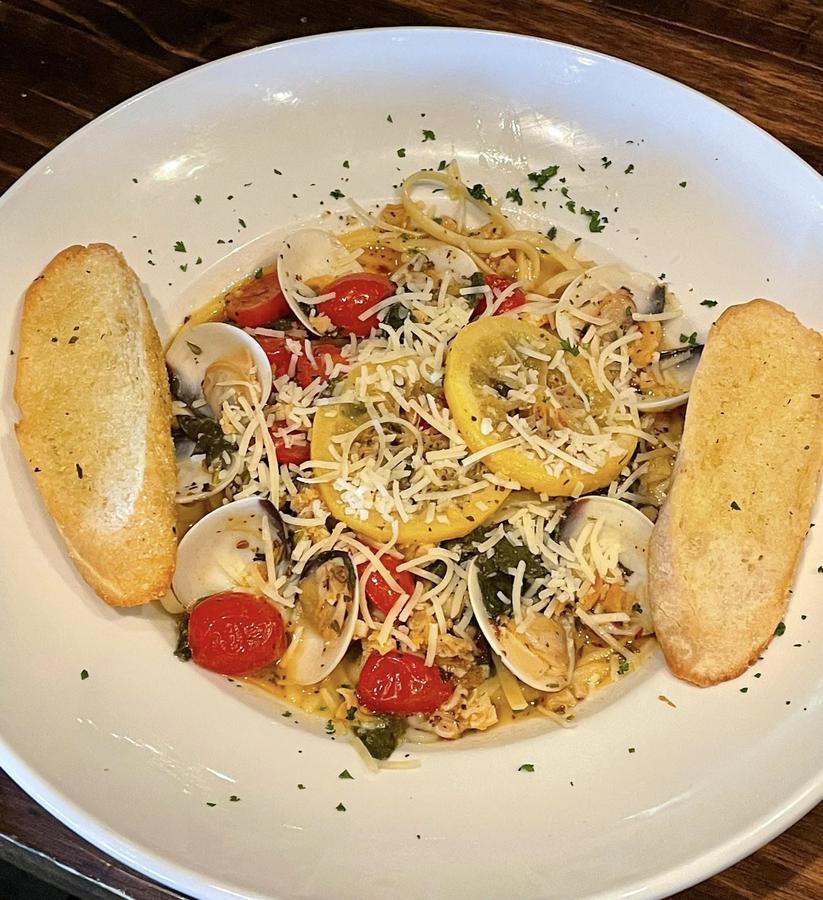 Joe's Italian & Martini Bar gallery image 3